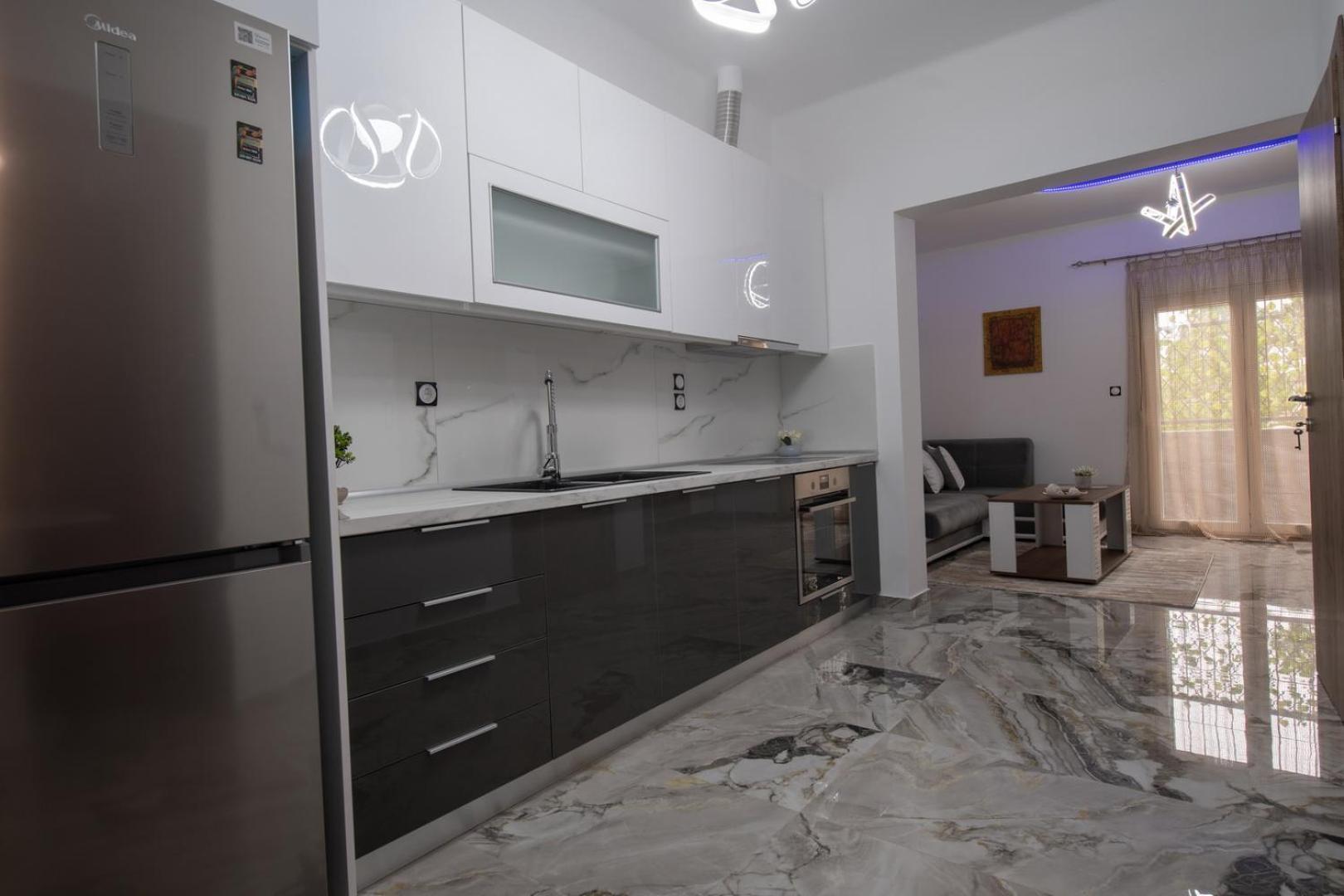 Appartement Luxe Suite, Chrysa's Private Getaway *